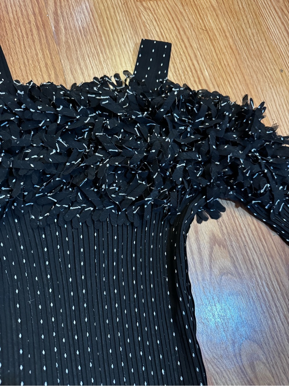 Vintage Ruffle Long sleeve - Picture 3 of 10